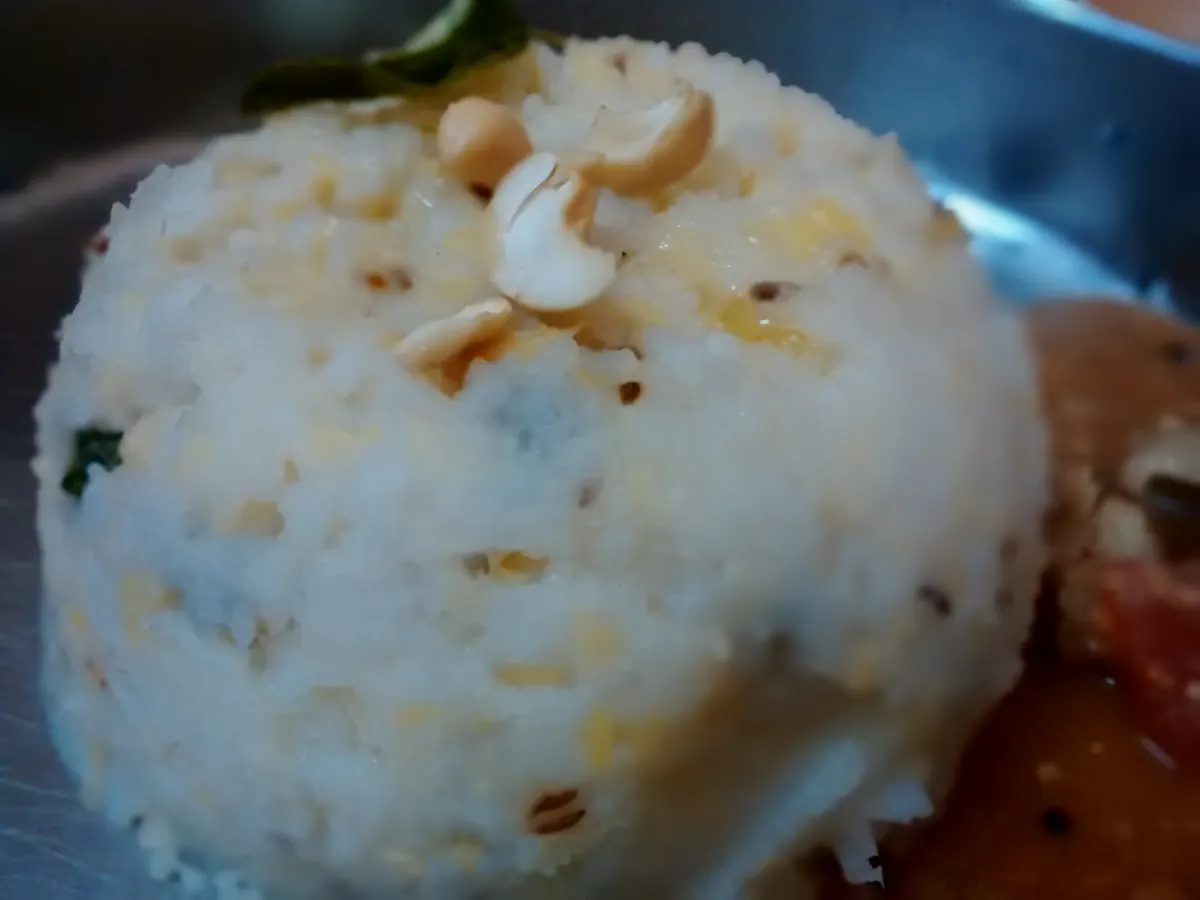 Warm home-style pongal served in a bowl